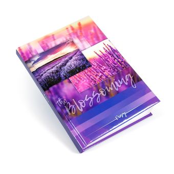 Ежедневник А5 недат. информац. блок 166 л. ЦВЕТЕНИЕ тв.обл. с порол. ляссе Ежедневник А5 недат. информац. блок 166 л. ЦВЕТЕНИЕ тв.обл. с порол. ляссе